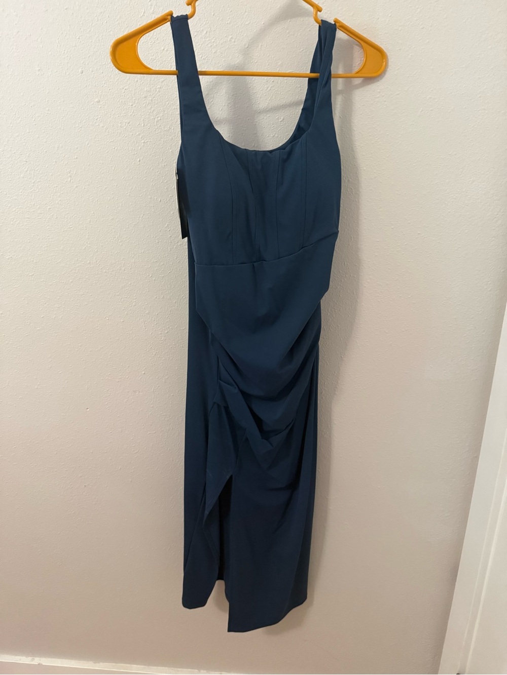 HALARA Navy Blue Sleeveless Midi Dress with Draped Skirt